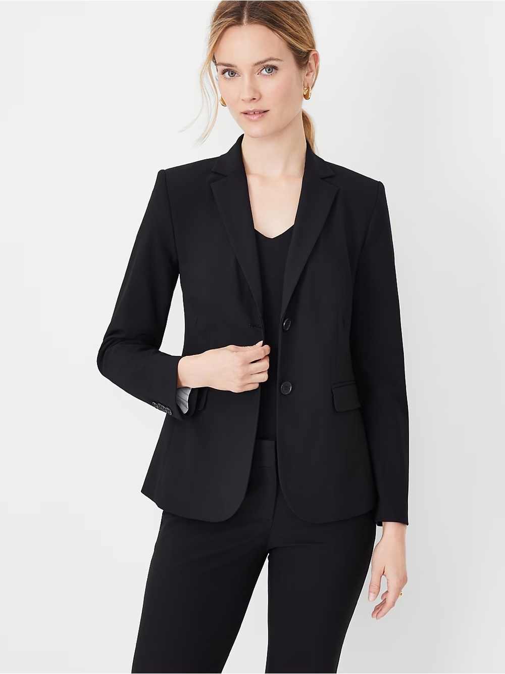 The Notched Two Button Blazer in Seasonless Stretch - Curvy Fit by Ann Taylor